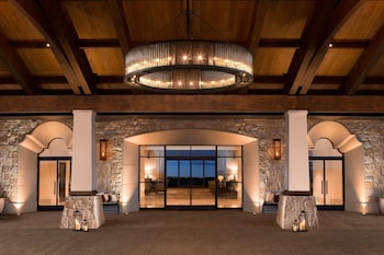 Hotel Exterior at Signia by Hilton La Cantera Resort & Spa