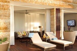 5 outdoor pools, a heated pool, cabanas (surcharge), pool umbrellas