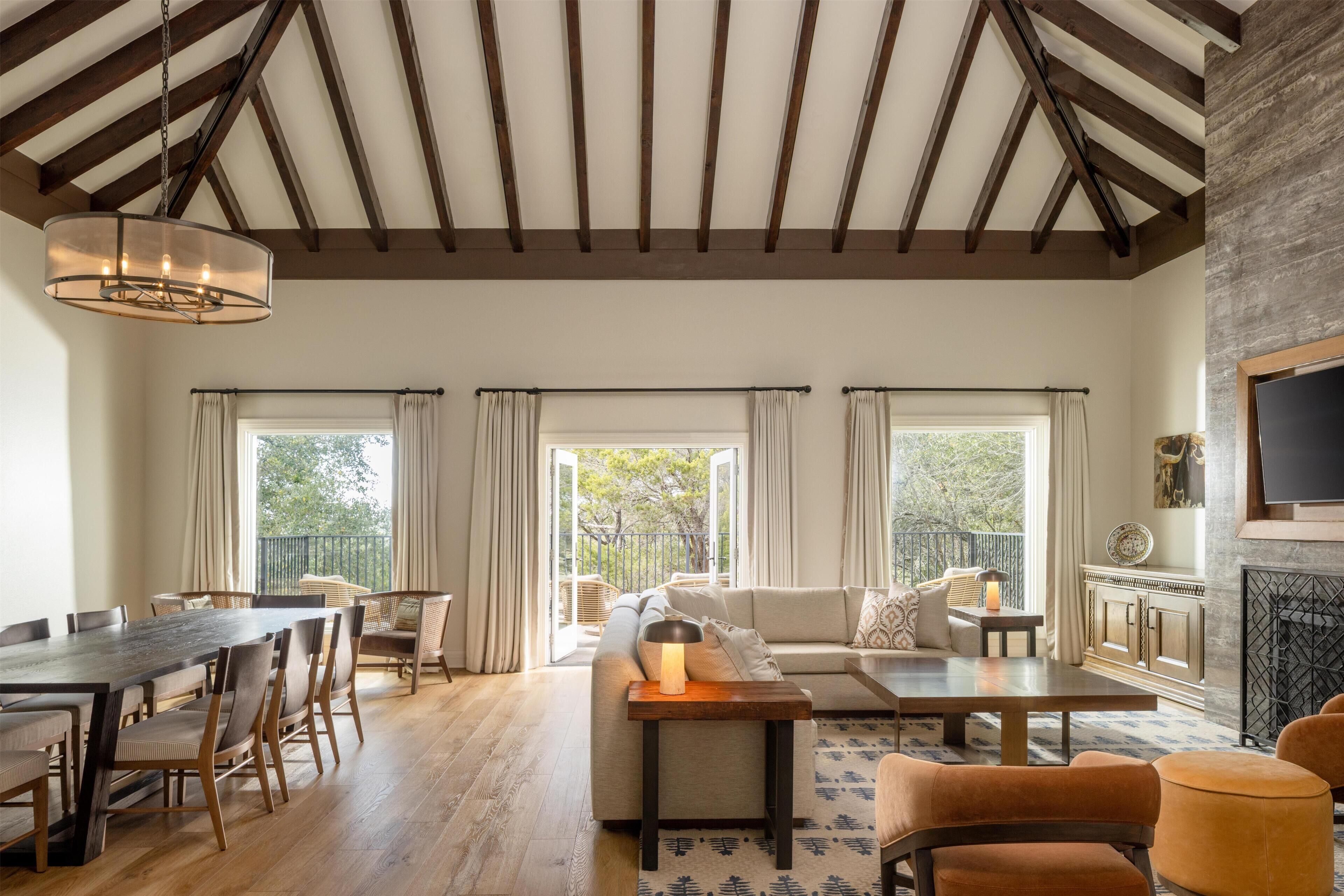 Villa, 1 Bedroom (Briscoe, Suite) | Living area | 42-inch flat-screen TV with satellite channels