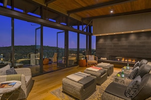 Çiftler için bakım odaları, sauna, jakuzi, buhar odası, vücut bakımı