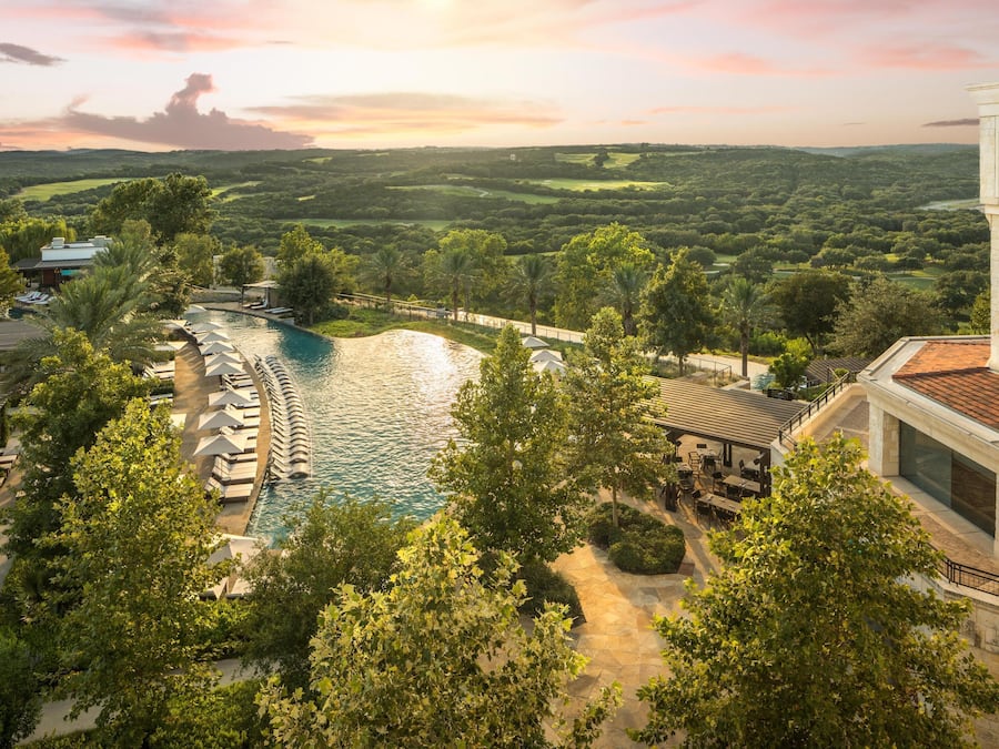 5 outdoor pools, a heated pool, pool cabanas (surcharge), pool umbrellas