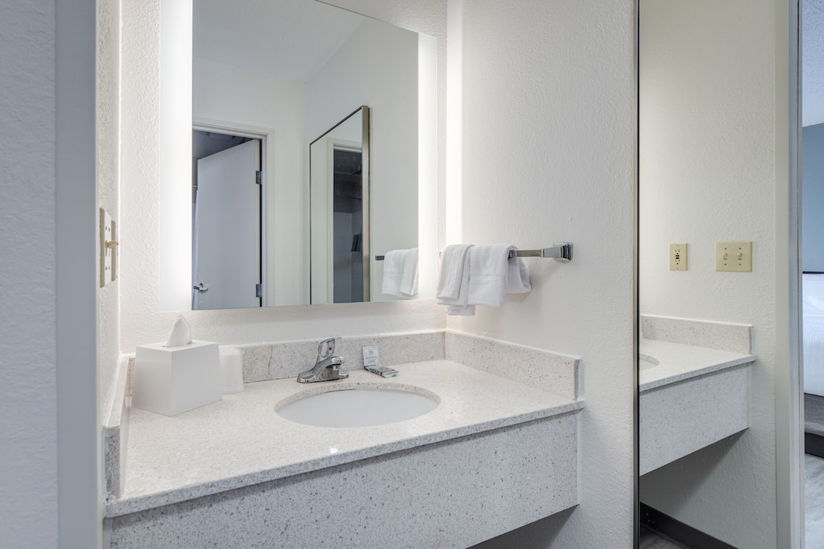 free toiletries, hair dryer, towels
