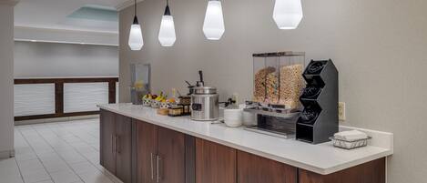 Tägliches inbegriffenes Frühstücksbuffet