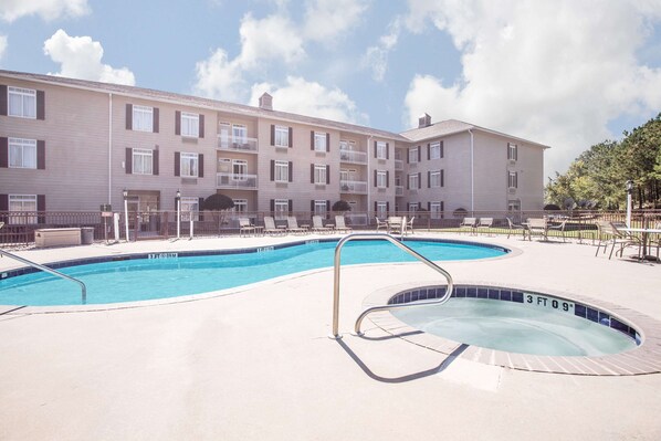 Seasonal outdoor pool