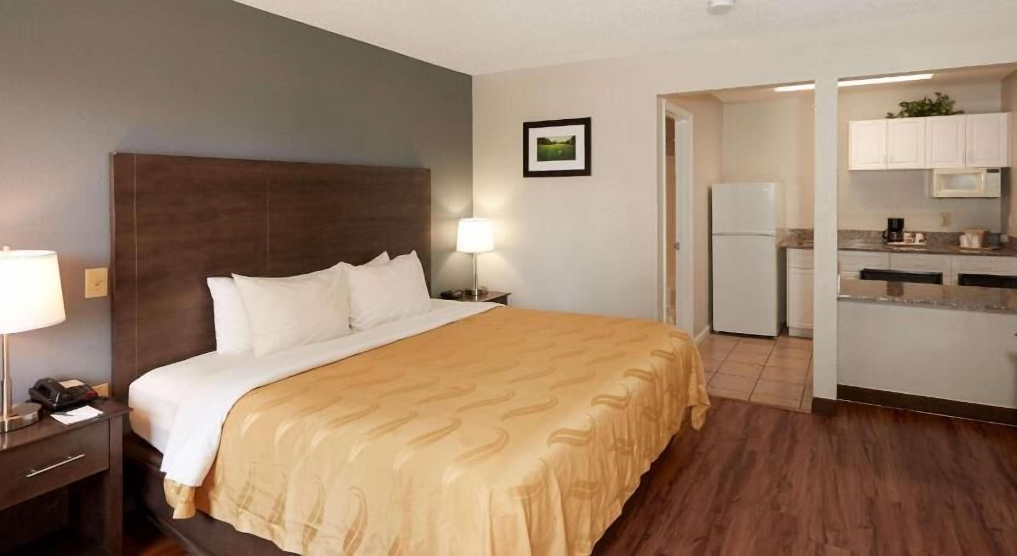 In-room safe, desk, iron/ironing board, free cribs/infant beds