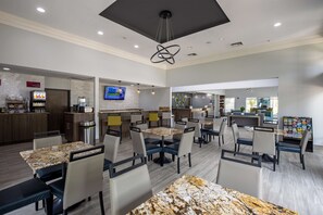 Free daily on-the-go breakfast 