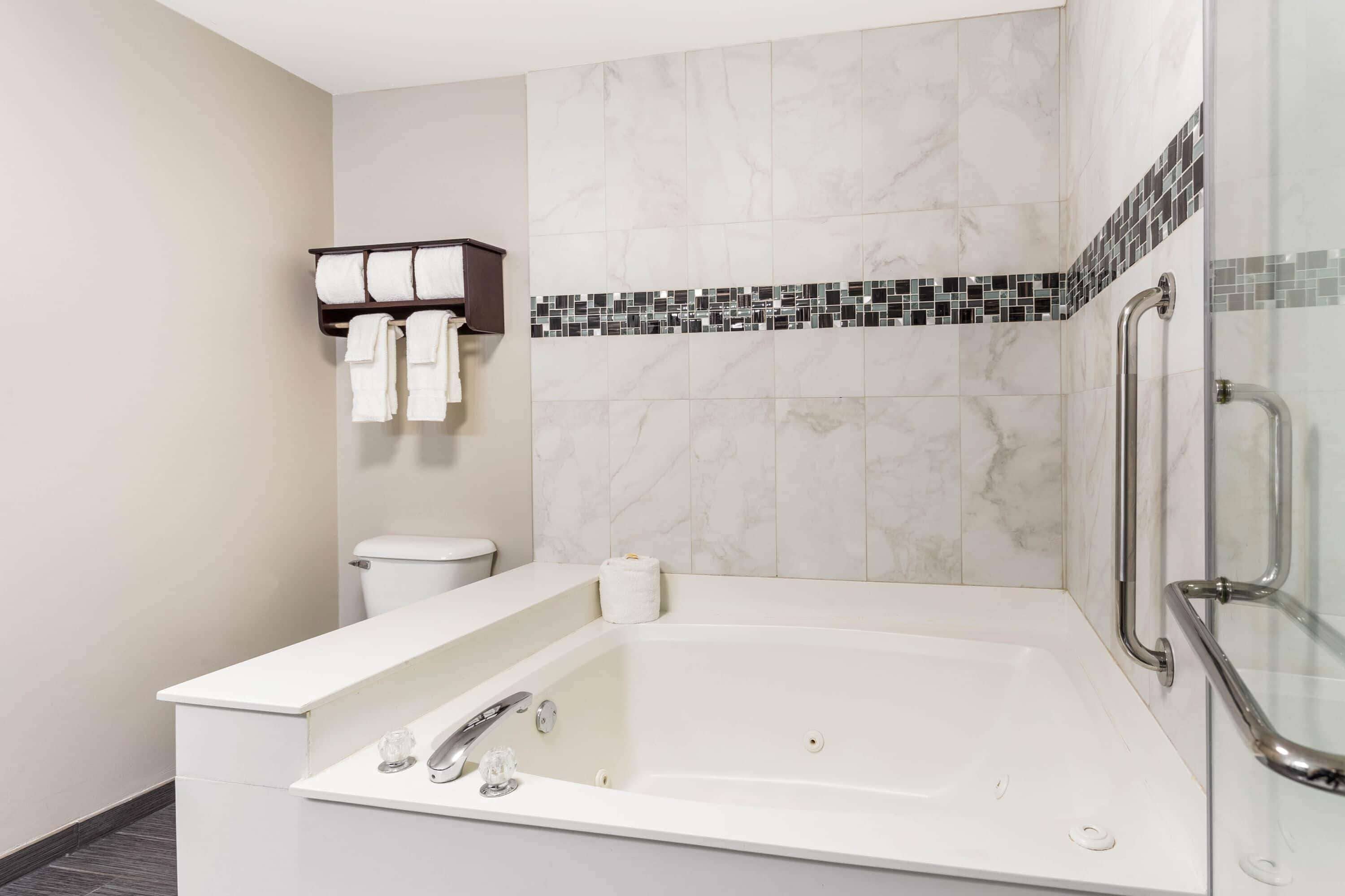 Photo - La Quinta by Wyndham Rockford