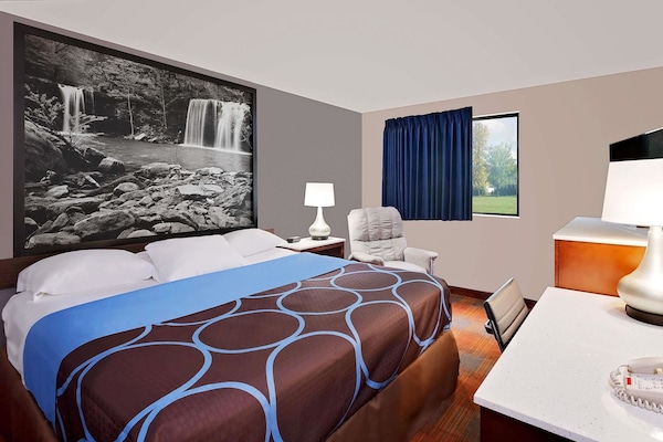 In-room safe, desk, iron/ironing board (on request)