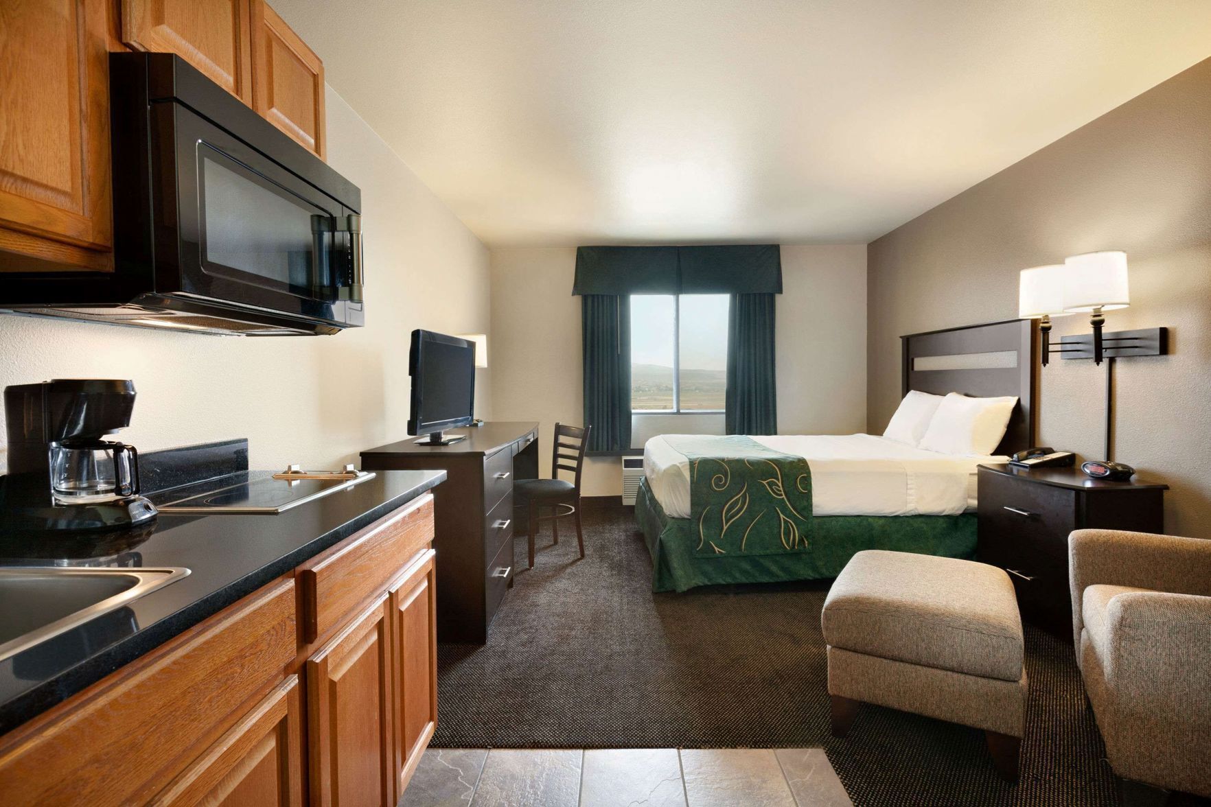 Desk, iron/ironing board, free WiFi, bed sheets