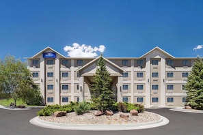 Exterior - Baymont by Wyndham Elko (Elko)