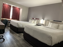 Escritorio, tabla de planchar con plancha y cunas gratuitas