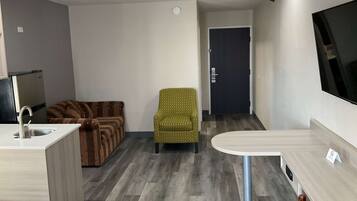 Desk, iron/ironing board, free cribs/infant beds, free WiFi