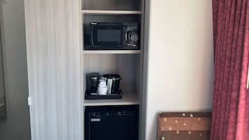 Desk, iron/ironing board, free cribs/infant beds, free WiFi