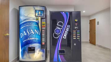 Máy bán hàng tự động