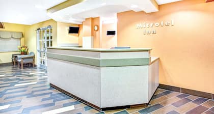 Microtel Inn by Wyndham Newport News Airport