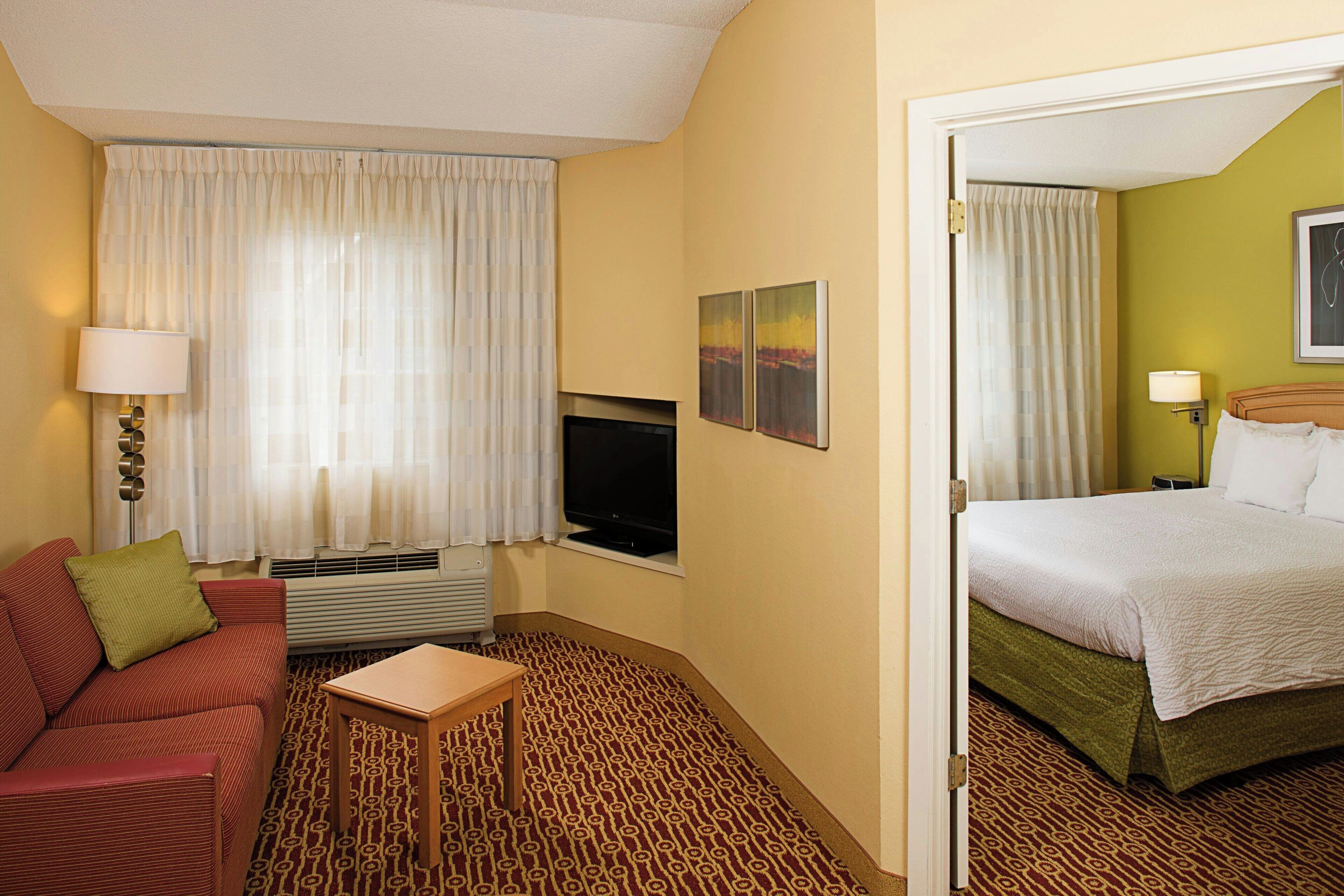 32-inch flat-screen tv with cable channels, tv, netflix