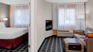 Ropa de cama hipoalergénica y escritorio