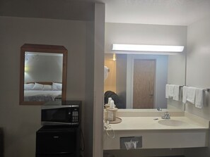 مكتب ومكواة/لوح كي وأسرّة قابلة للطي وواي فاي مجانًا