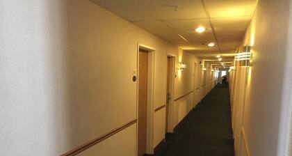 Economy Inn