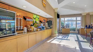 Free daily continental breakfast