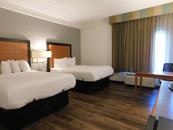 La Quinta Inn & Suites by Wyndham Winston-Salem