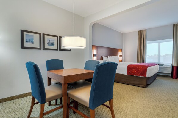 Suite, 1 King Bed, Non Smoking | In-room safe, desk, laptop workspace, blackout drapes