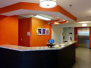 Reception - Motel 6 Streetsboro, OH (Streetsboro)