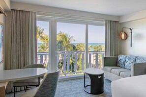 Room, 1 King Bed, Garden View | Garden view