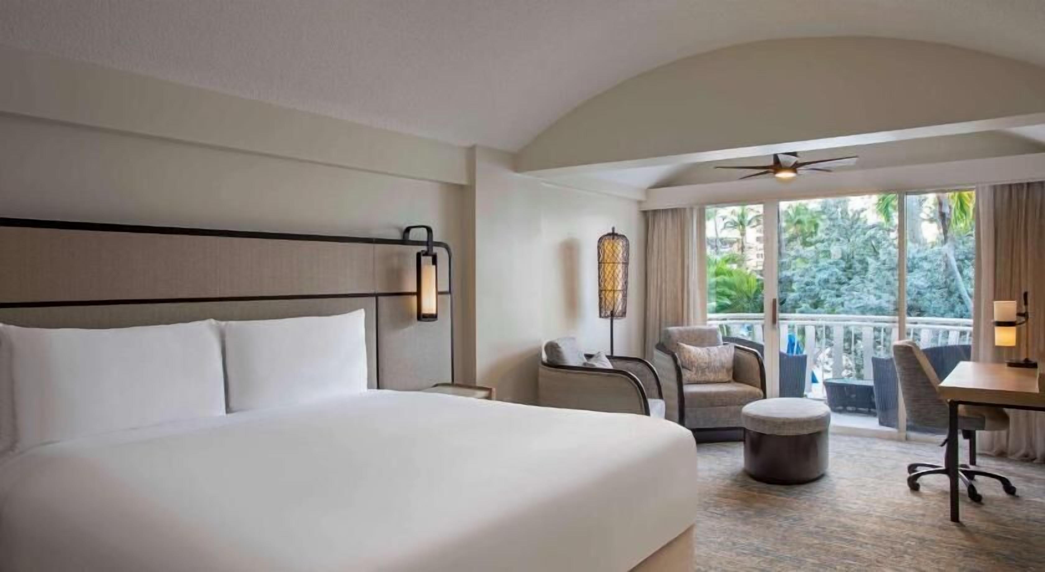 Hypo-allergenic bedding, in-room safe, individually decorated