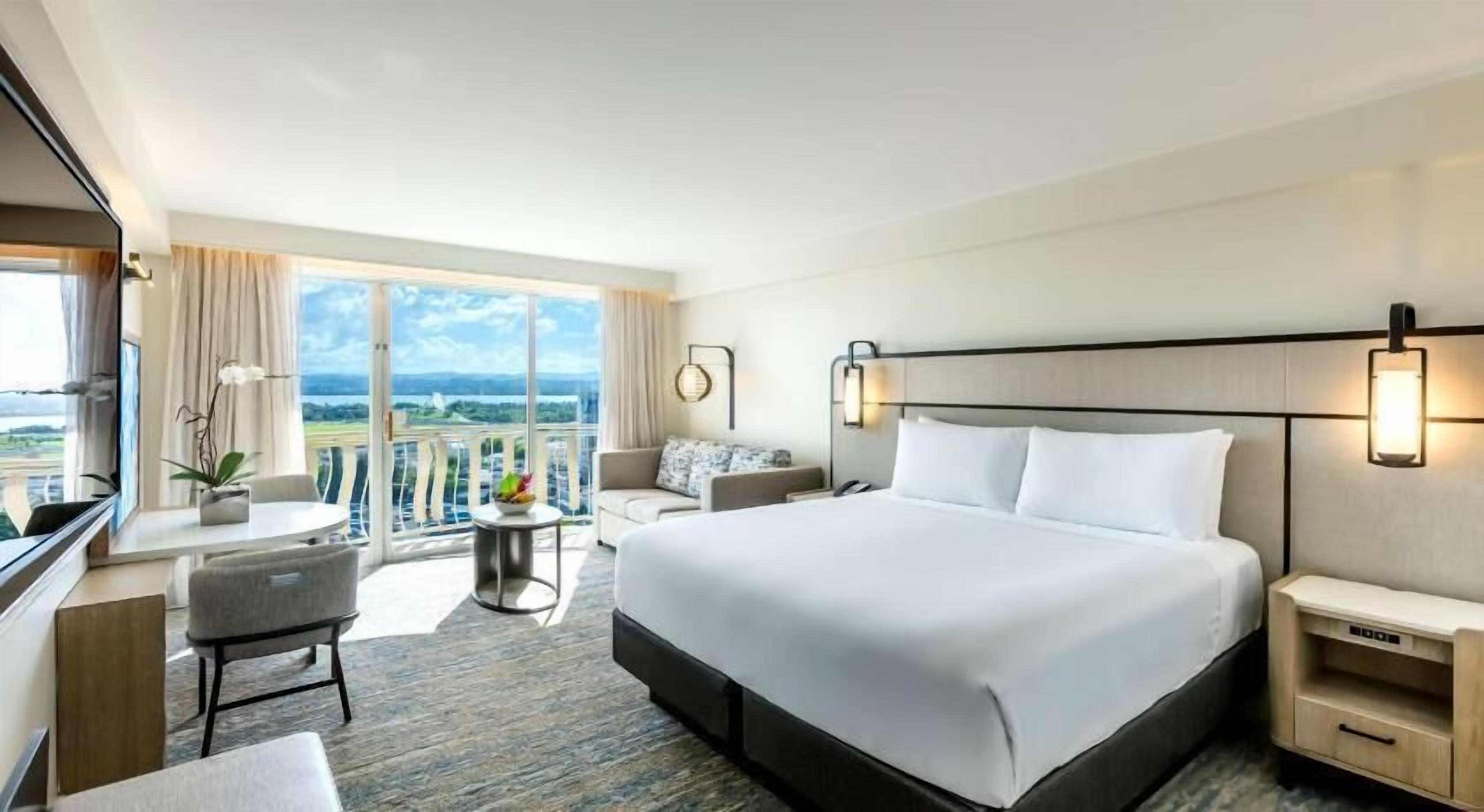 Hypo-allergenic bedding, in-room safe, individually decorated