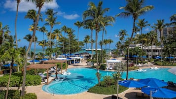 Outdoor pool, cabanas (surcharge), pool umbrellas