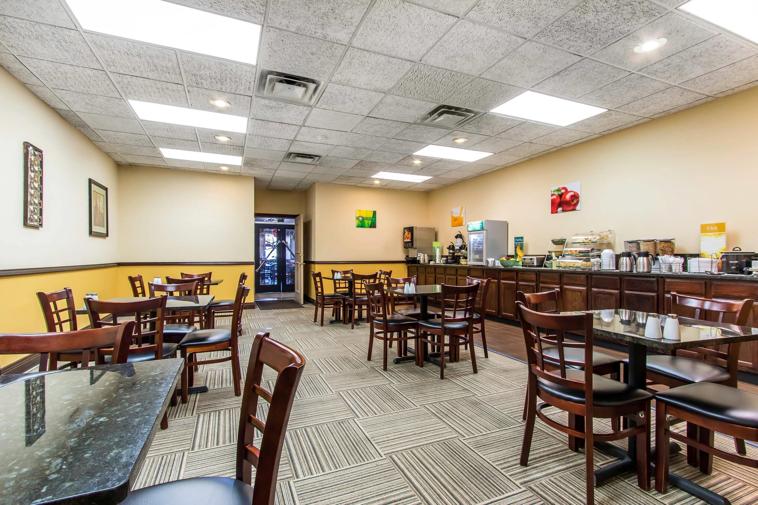 Desayuno continental incluido todos los días 