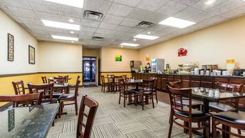 Desayuno continental incluido todos los días