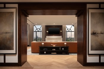 Egyptian cotton sheets, premium bedding, pillowtop beds, in-room safe at The Ritz-Carlton Dallas, Las Colinas