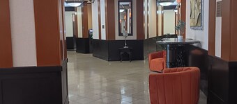 Clarion Hotel & Suites