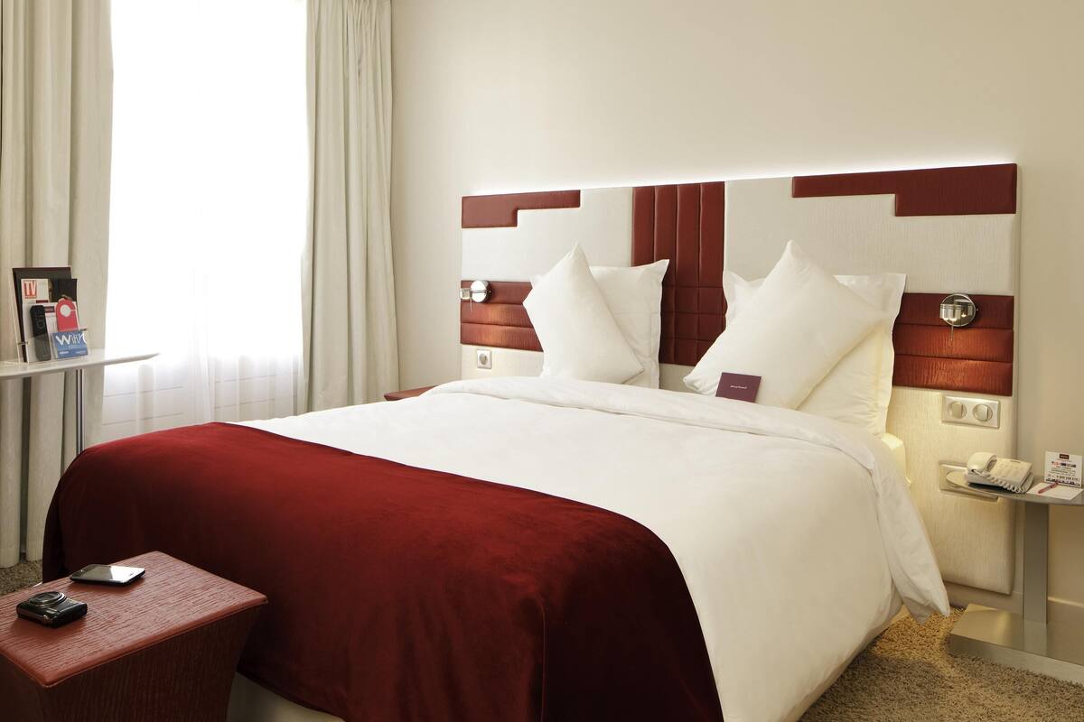 슈피리어룸, 더블침대 1개 | 객실 내 금고, 책상, 암막 커튼, 다리미/다리미판