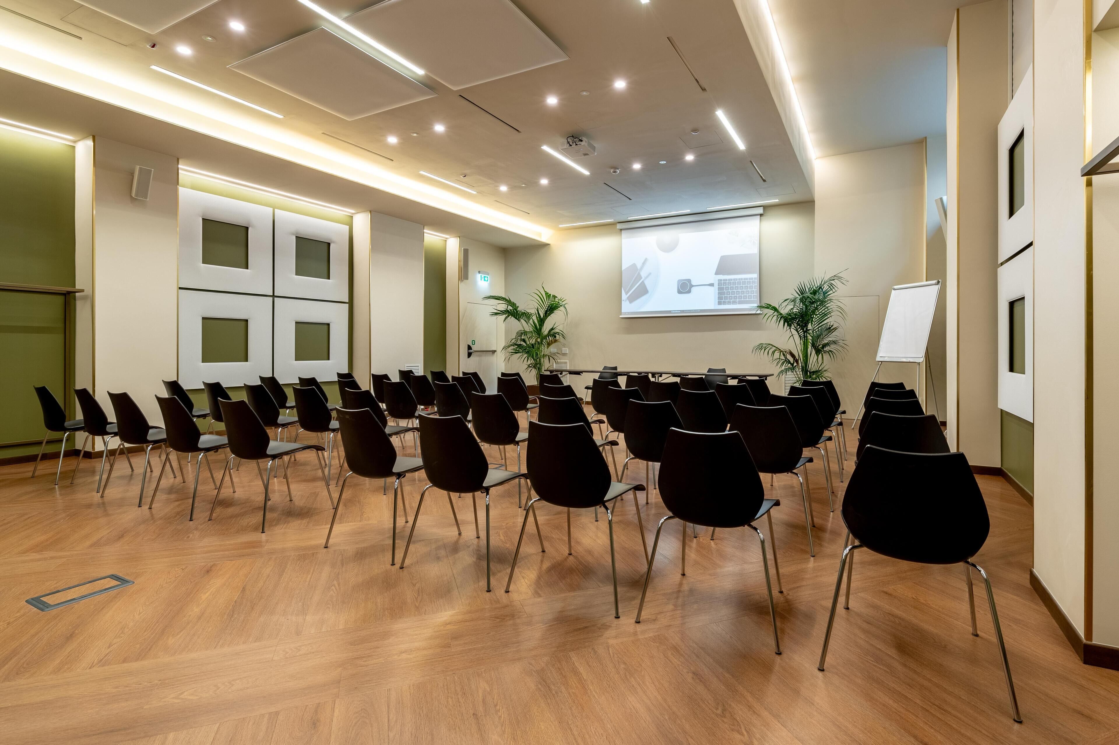 Photo - Best Western Madison Hotel