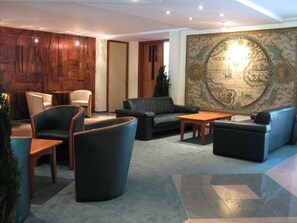 Sala de estar en el lobby