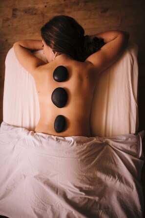 Body treatments, hot stone massages, deep-tissue massages - The Willcox (Aiken)