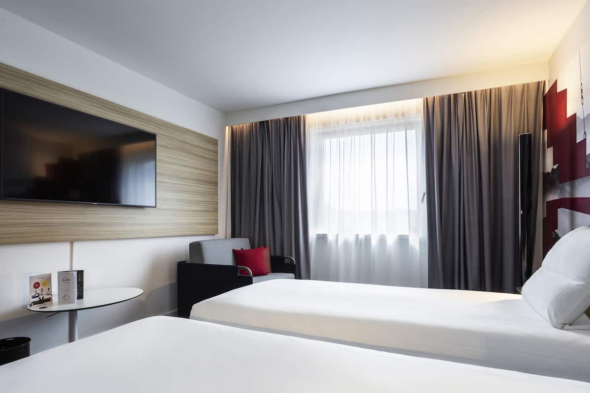 Kamar Superior, 2 Tempat Tidur Twin | 1 kamar tidur, seprai premium, minibar, dan brankas