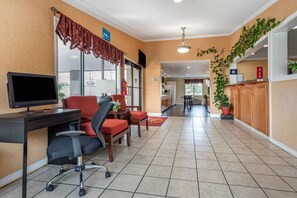 Lobby - Econo Lodge Oxford near Choccolocco Park (Oxford)