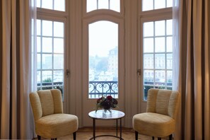 Deluxe Sea View Room | Minibar, in-room safe, individually decorated, desk - Hotel Diplomat (Stockholm)