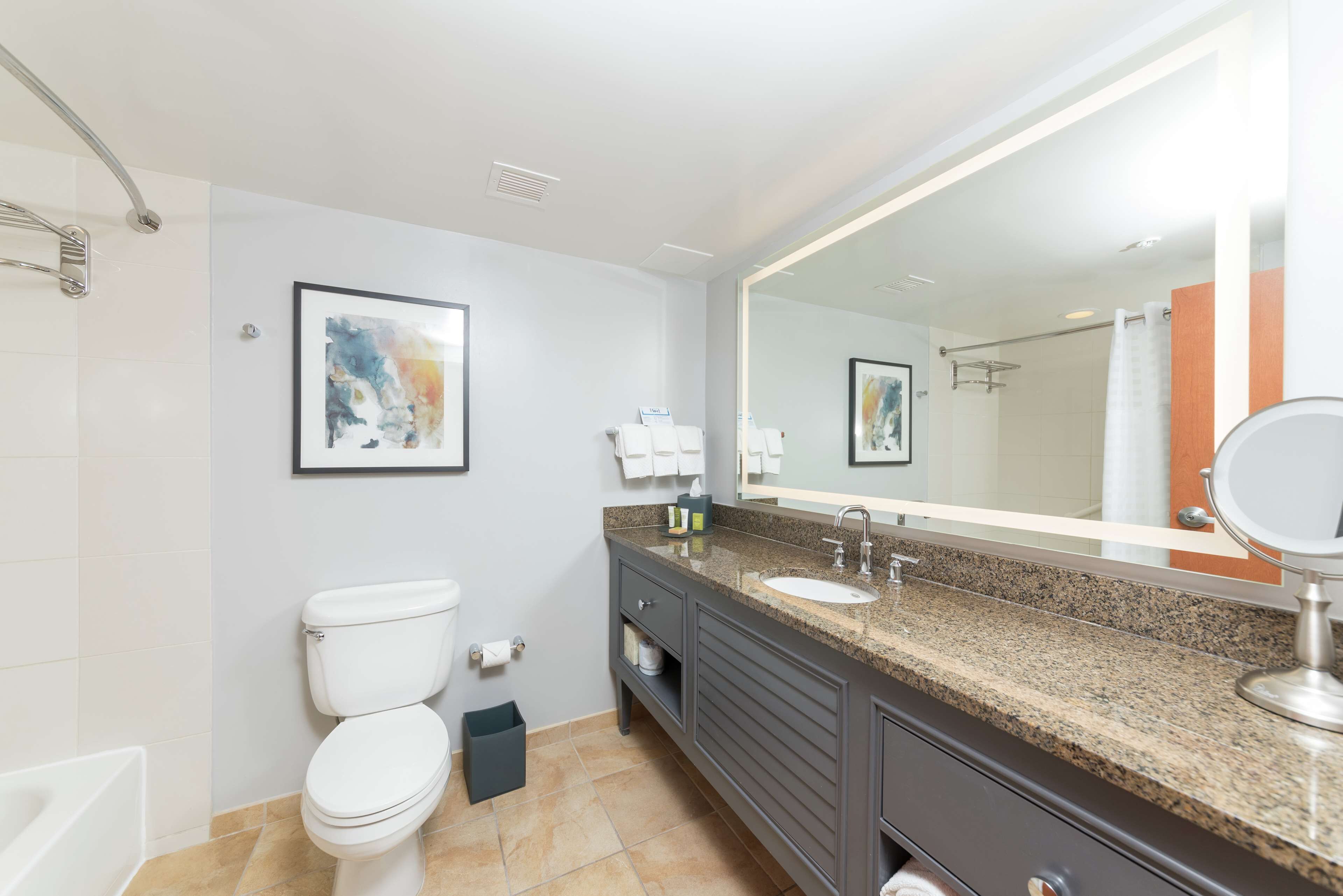 2 queen beds coastal view w/ full sized balcony | bathroom | free toiletries, hair dryer, towels