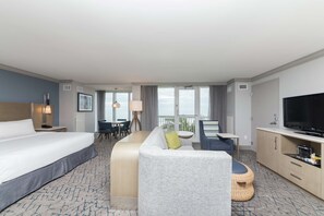 Premium bedding, down comforters, in-room safe, desk - Hilton Melbourne Beach Oceanfront (Indialantic)