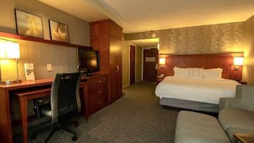 Ropa de cama hipoalergénica, colchones con pillow-top y escritorio