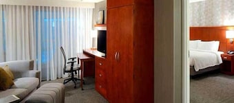 The Columbus Hilliard Hotel