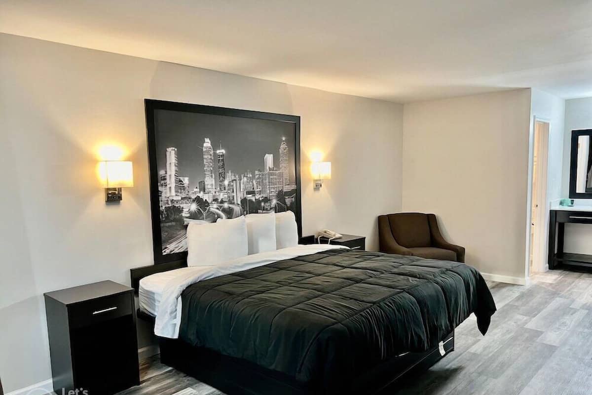 Premium bedding, down comforters, pillowtop beds, desk