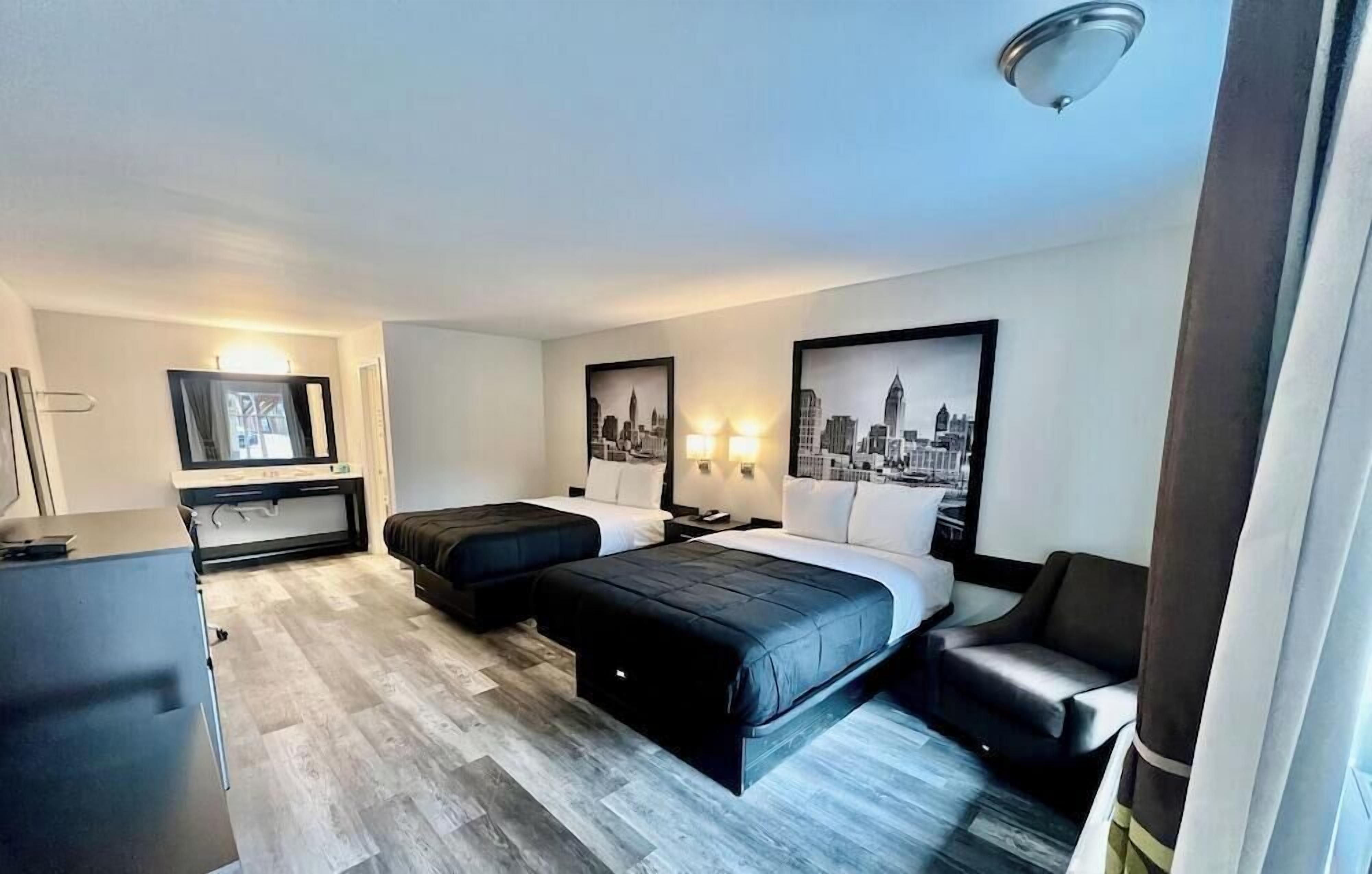 Premium bedding, down duvets, pillow-top beds, desk