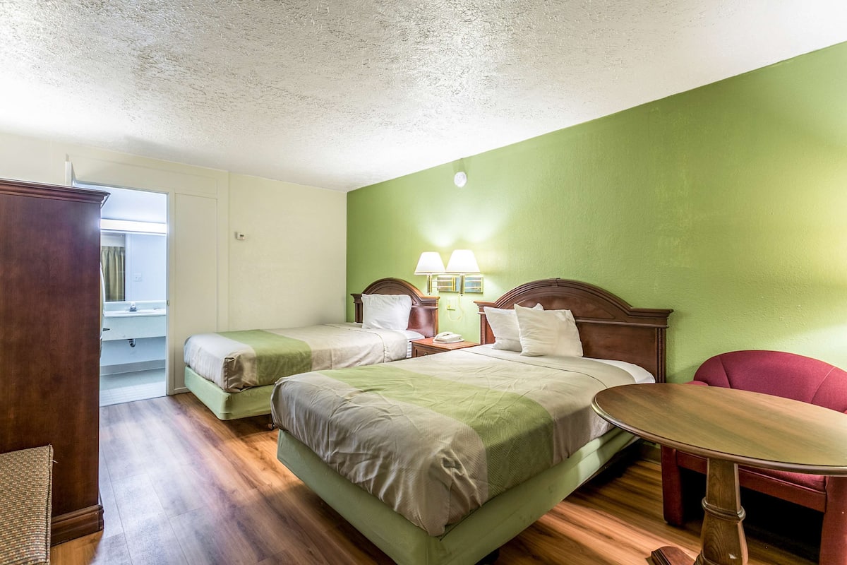 Wifi gratis y ropa de cama