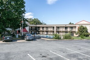 Exterior - Americas Best Value Inn Edgewood (Edgewood)